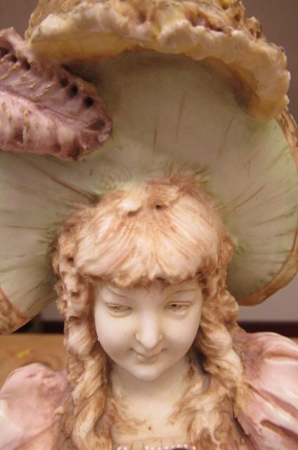 TWO PAIRS OF TURN OF TEPLITZ FIGURES Image