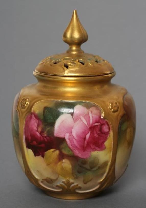 A PAIR OF ROYAL WORCESTER POT POURRIS Image