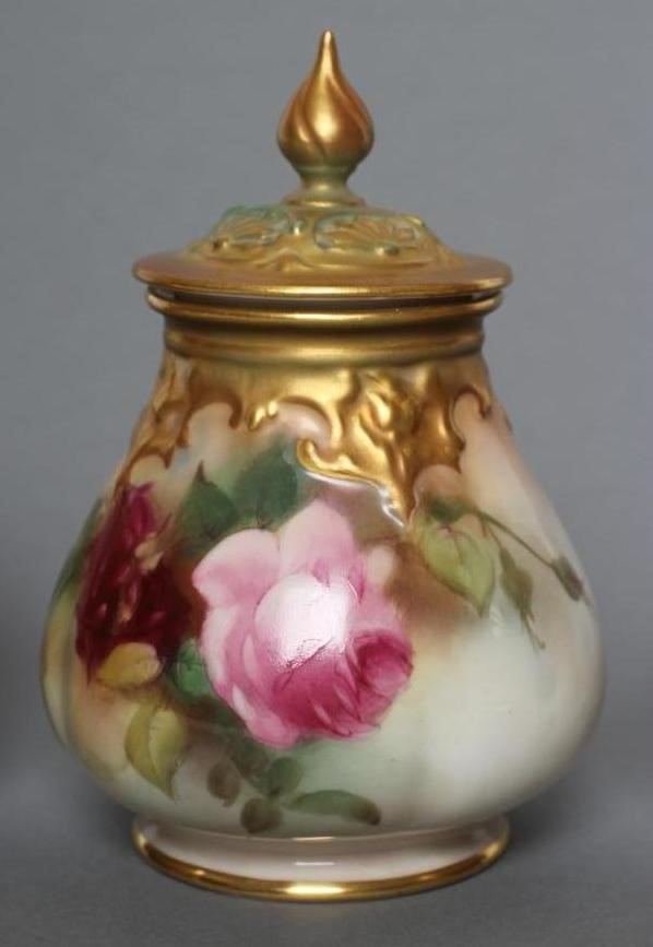 A PAIR OF ROYAL WORCESTER POT POURRIS Image