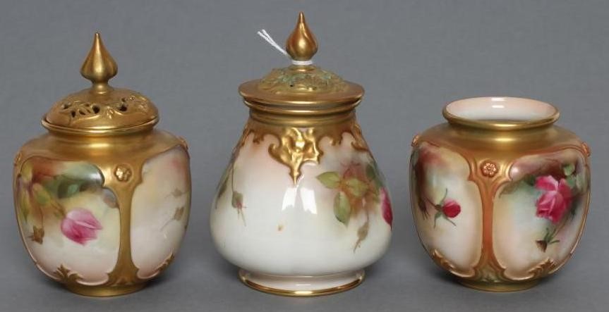 A PAIR OF ROYAL WORCESTER POT POURRIS Image