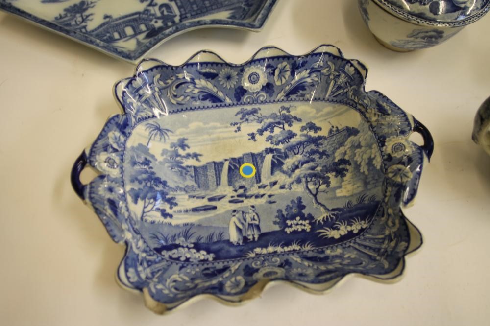 A QUANTITY OF BLUE AND WHITE PRINTED EARTHENWARE ITEMS including a "Piccolo Bent" dessert dish Image
