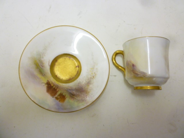 A ROYAL WORCESTER PORCELAIN CABINET CUP AND SAUCER Image