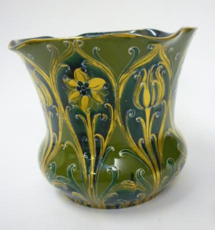 A MACINTYRE MOORCROFT POTTERY CACHE-POT Image