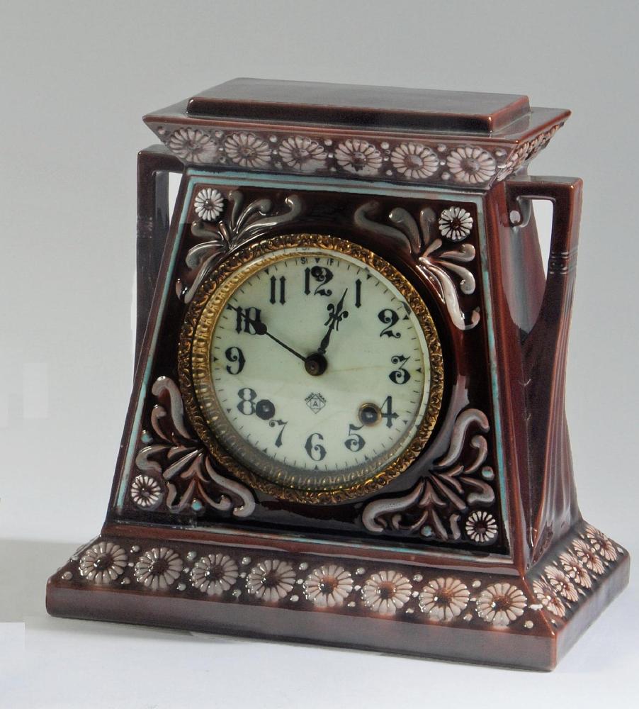A LINTHORPE EARTHENWARE AESTHETIC MANTEL CLOCK Image
