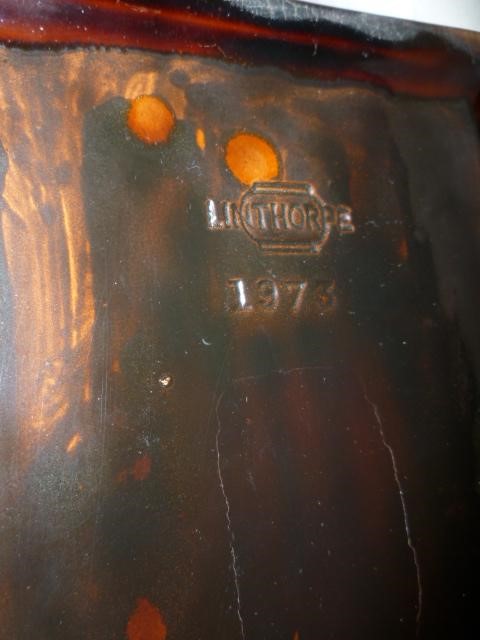 A LINTHORPE EARTHENWARE AESTHETIC MANTEL CLOCK Image