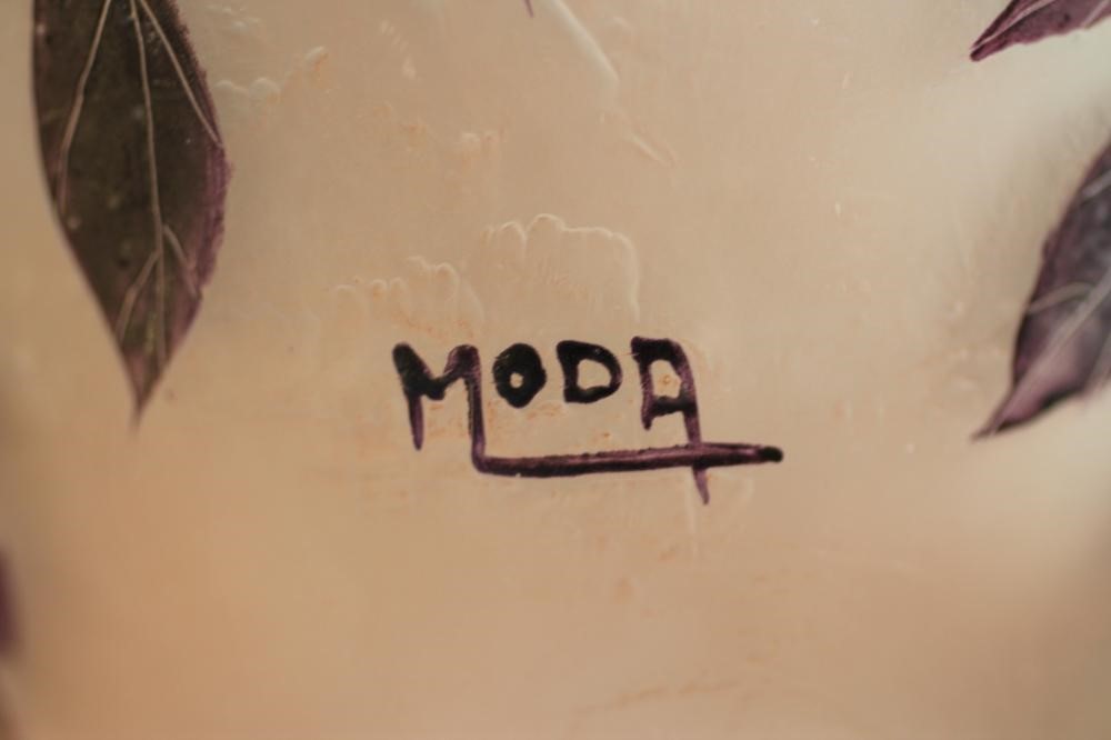 A MODA CAMEO GLASS BOWL Image