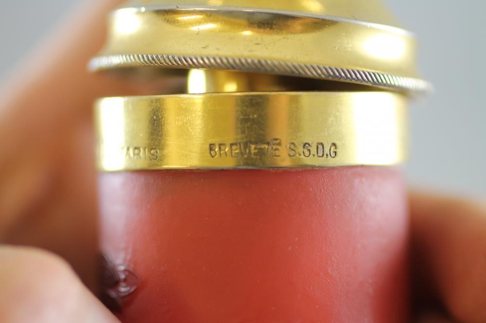 A GALLE CAMEO GLASS SCENT ATOMISER Image