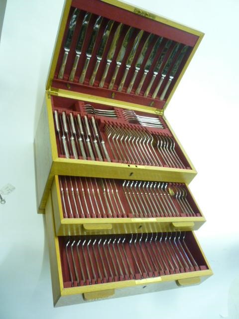 AN ART DECO STYLE SILVER PLATED  TABLE SERVICE Image