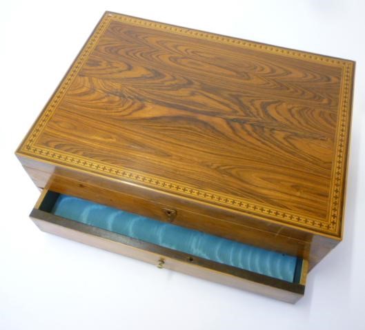 "THE QUEEN'S BEASTS SILVER SPOONS' - makers Toye Image