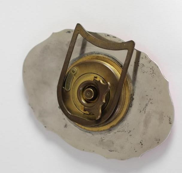 AN ART DECO EASEL BACK SILVER TIMEPIECE Image