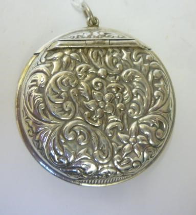 A SILVER NOVELTY VESTA Image