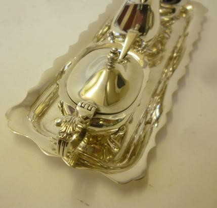 A SILVER THREE PIECE CRUET ON STAND Image