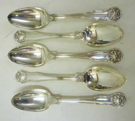 A SET OF FIVE GEORGE IV SILVER DESSERT SPOONS Image