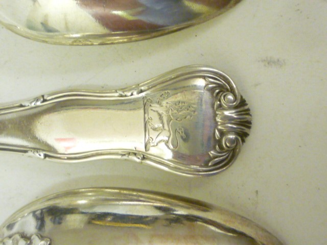 A SET OF FIVE GEORGE IV SILVER DESSERT SPOONS Image