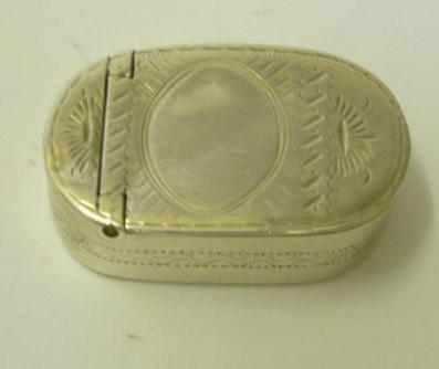 A LATE GEORGE III SILVER SMALL SNUFF BOX Image