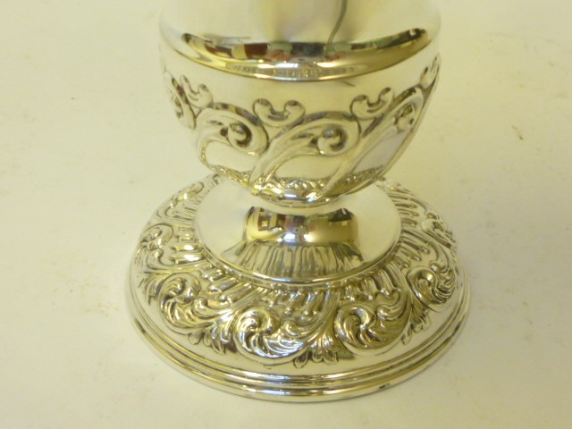 A LATE VICTORIAN SILVER VASE to match the previous lot Image