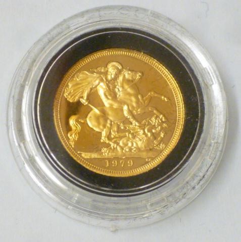 AN ELIZABETH II PROOF GOLD SOVEREIGN Image