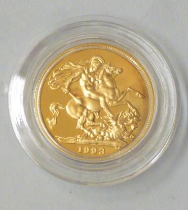AN ELIZABETH II GOLD PROOF SOVEREIGN Image