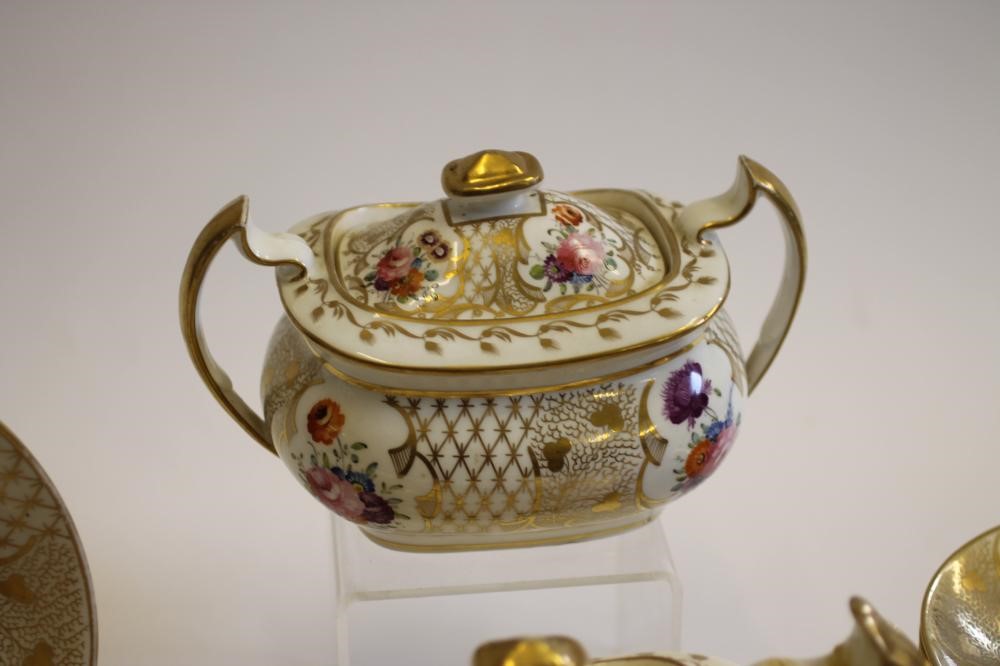 A DAVENPORT PORCELAIN PART TEA AND COFFEE SERVICE Image