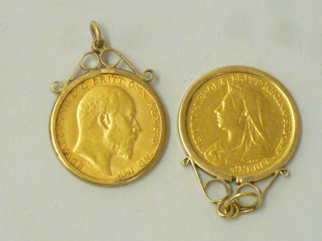 TWO GOLD HALF SOVEREIGNS Image