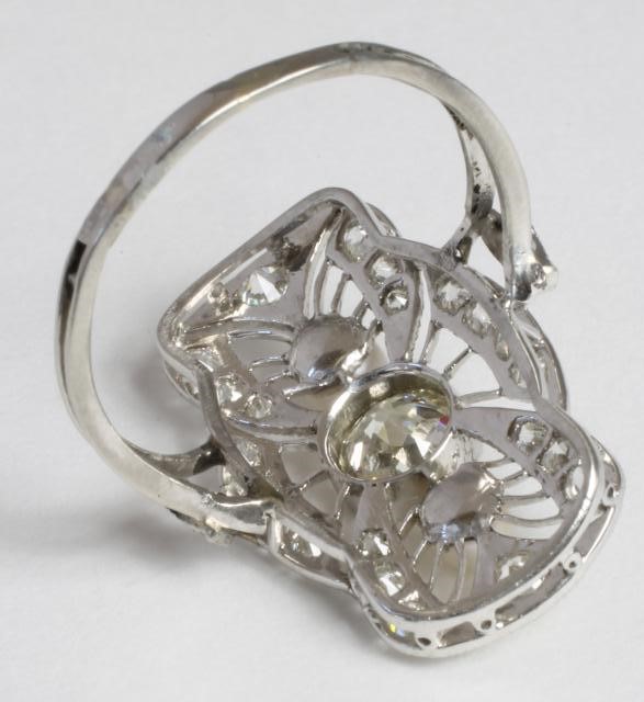 AN ART DECO STYLE DIAMOND AND PEARL PLAQUE RING Image
