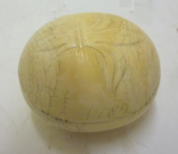A EUROPEAN IVORY EGG SHAPED TRIPTYCH Image