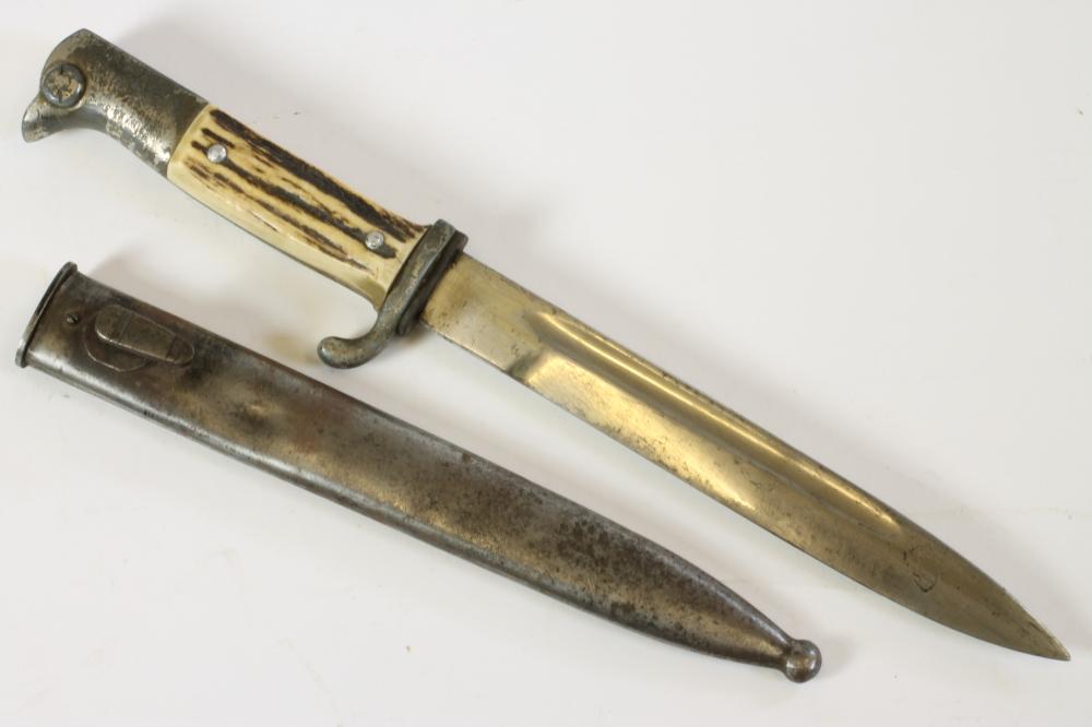 A GERMAN THIRD REICH PARADE BAYONET Image