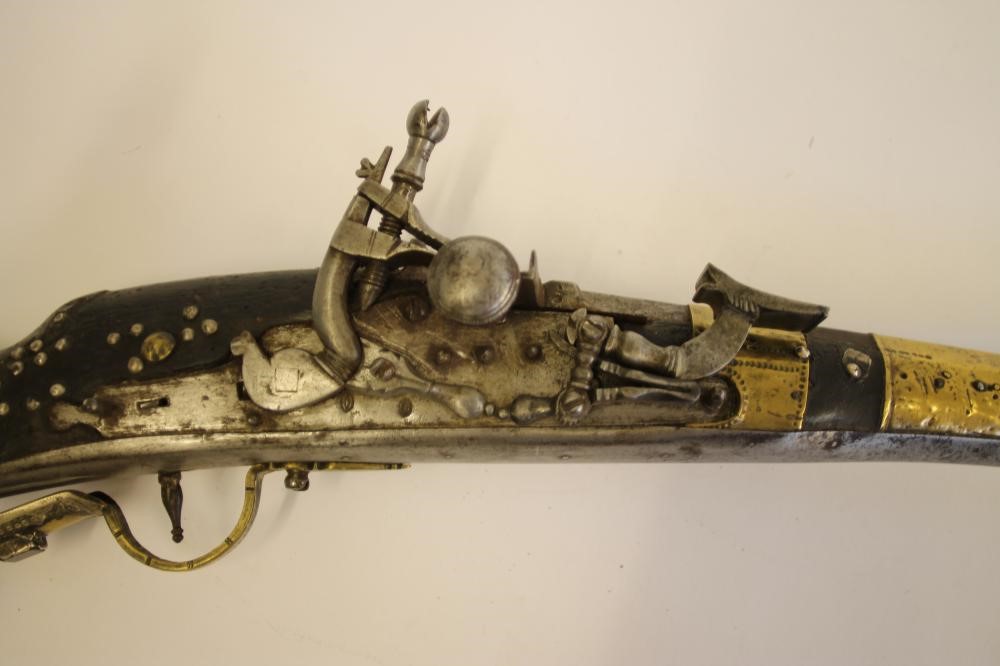 A NORTH AFRICAN SNAPHAUNCE MUSKET Image
