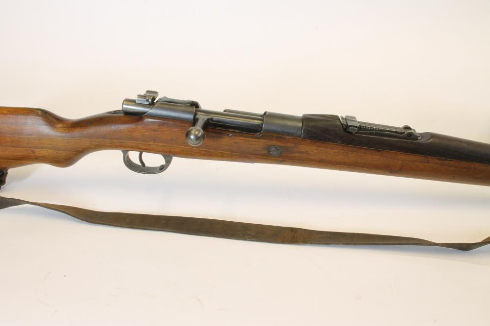 A DEACTIVATED PORTUGUESE MODEL 1904 MAUSER BOLT ACTION RIFLE Image