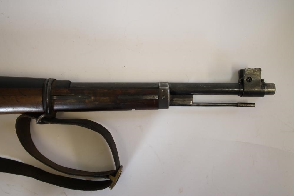 A DEACTIVATED PORTUGUESE MODEL 1904 MAUSER BOLT ACTION RIFLE Image