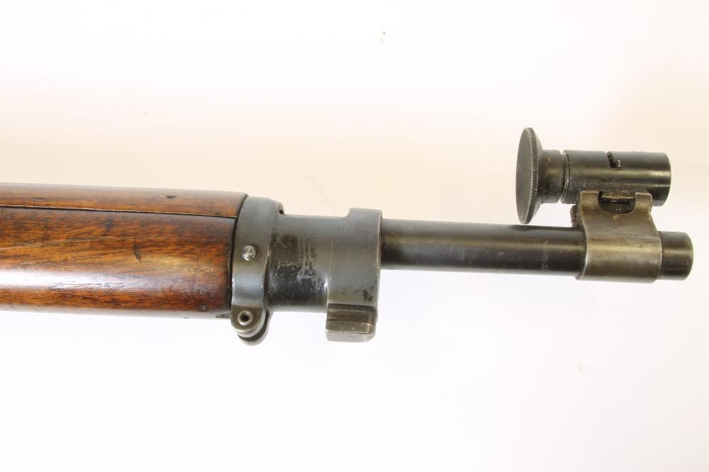 A DEACTIVATED P14 .303 BOLT ACTION RIFLE Image