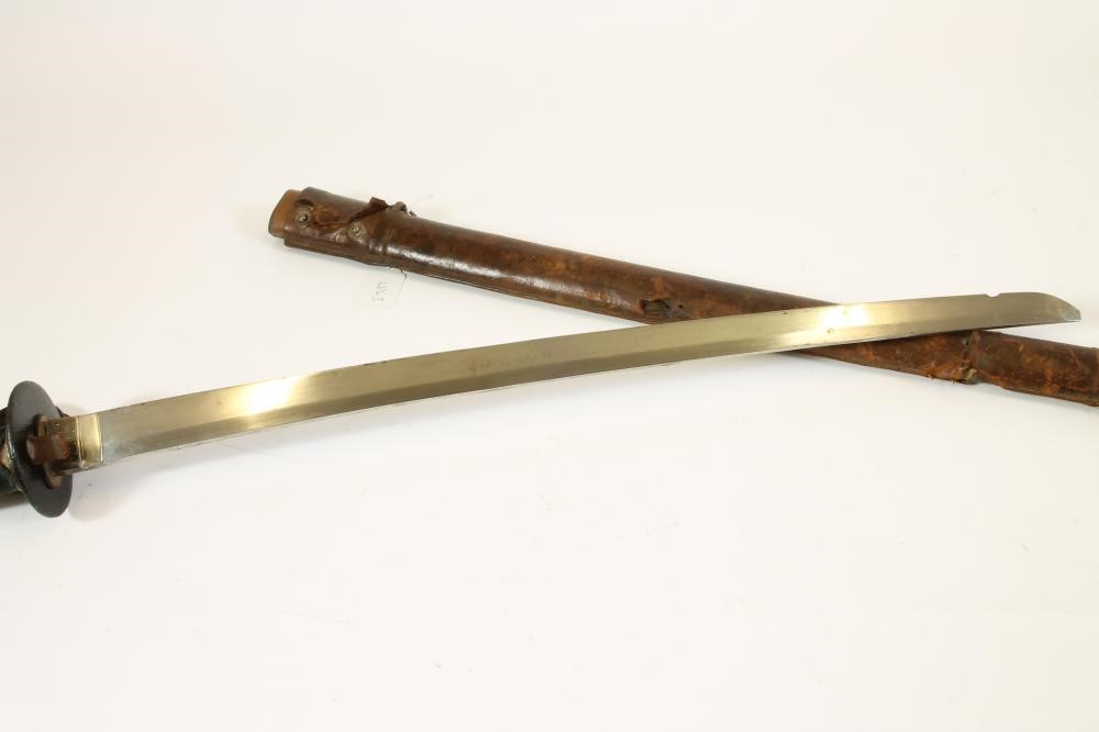 A JAPANESE WWII OFFICER'S KATANA Image