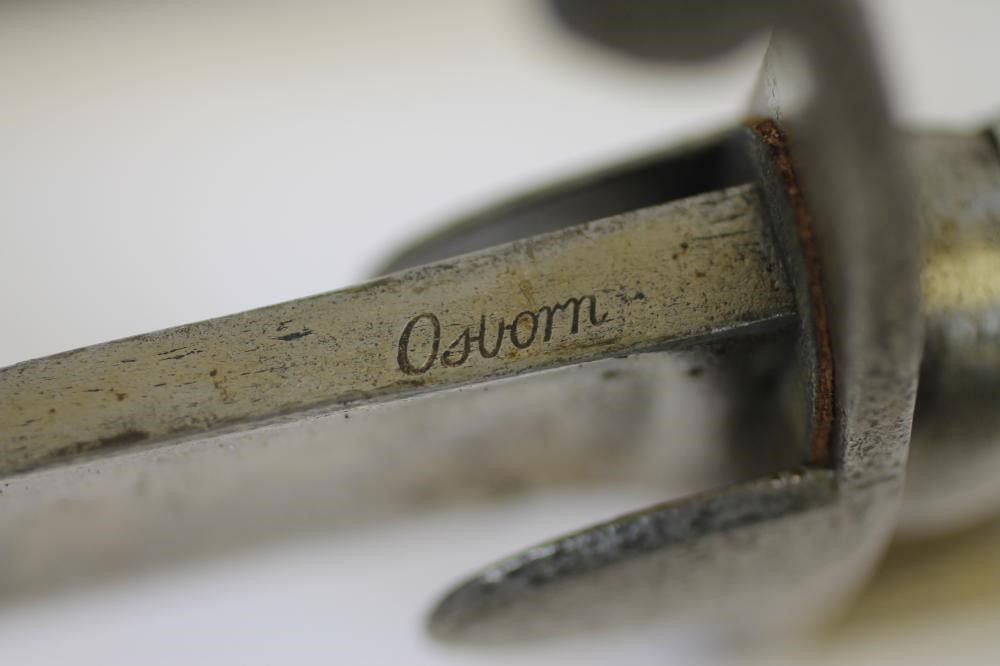 A 1796 LIGHT CAVALRY TROOPER'S SABRE BY OSBORN Image