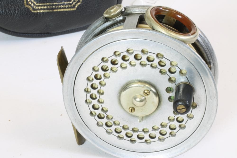 AN ALLCOCK & CO. LTD PERFECT TYPE FLY REEL Image