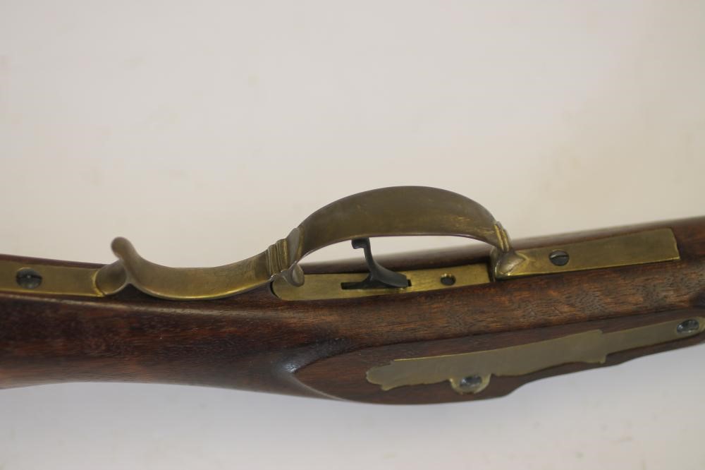 A REPRODUCTION .45 PERCUSSION MUZZLE-LOADING KENTUCKY RIFLE SIGNED PEDERSOLI Image