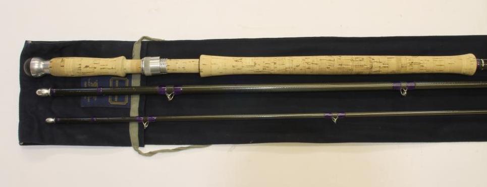 A HARDY FAVOURITE GRAPHITE SALMON FLY ROD Image