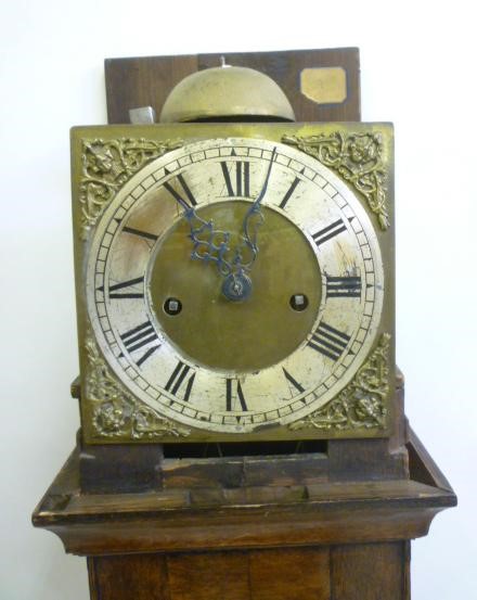 AN OAK CASED "GRANDMOTHER" CLOCK Image