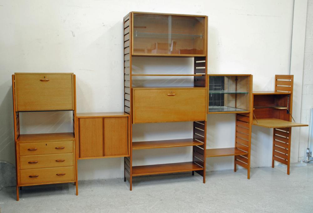 A STAPLES LADDERAX TEAK LIVING ROOM UNIT incorporating shelving Image