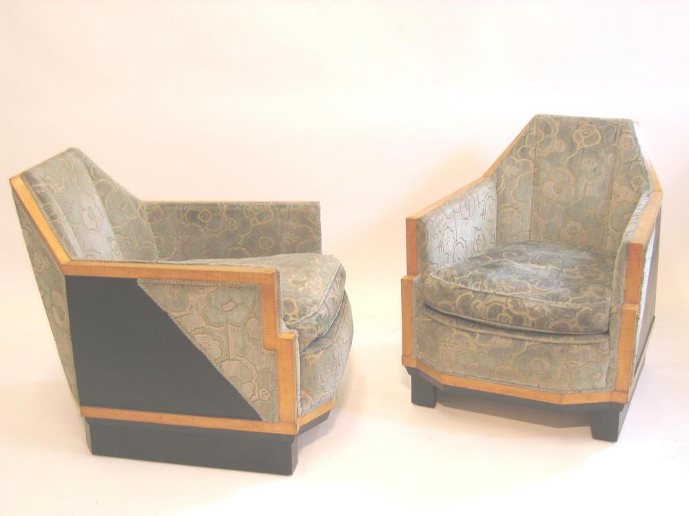 AN ART DECO SITTING ROOM SUITE in satinwood veneer with ebonised panels Image