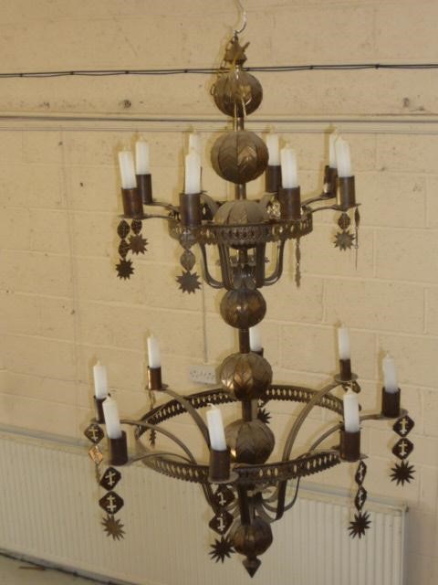 A MIDDLE EASTERN GILT METAL LIGHT PENDANT Image