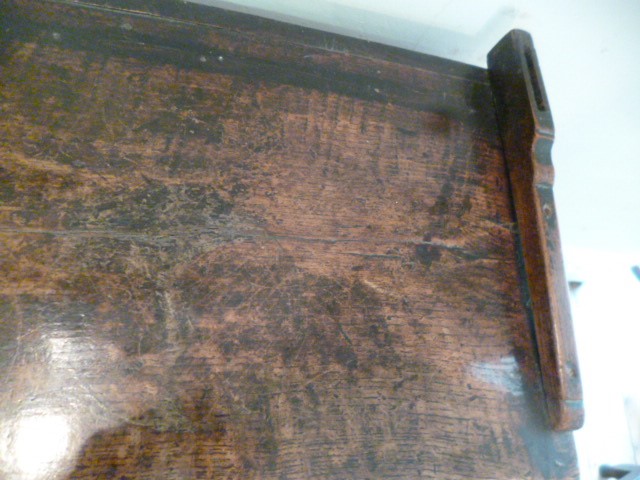 A SMALL GEORGIAN OAK POT BOARD DRESSER BASE Image