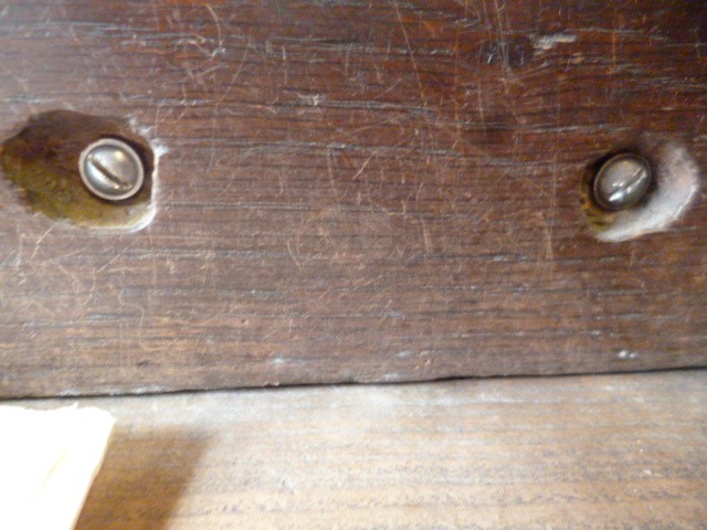 A SMALL GEORGIAN OAK POT BOARD DRESSER BASE Image