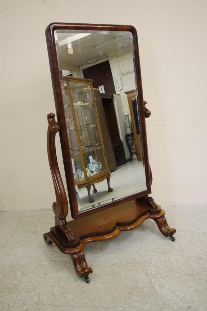 A VICTORIAN MAHOGANY CHEVAL MIRROR Image