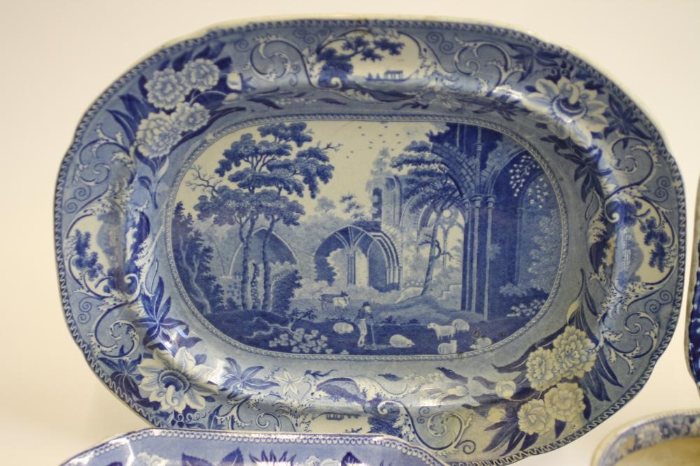SOUTHERN ENGLAND BLUE AND WHITE PRINTED EARTHENWARE- An Andrew Stevenson "Tunbridge Castle Surry" Image