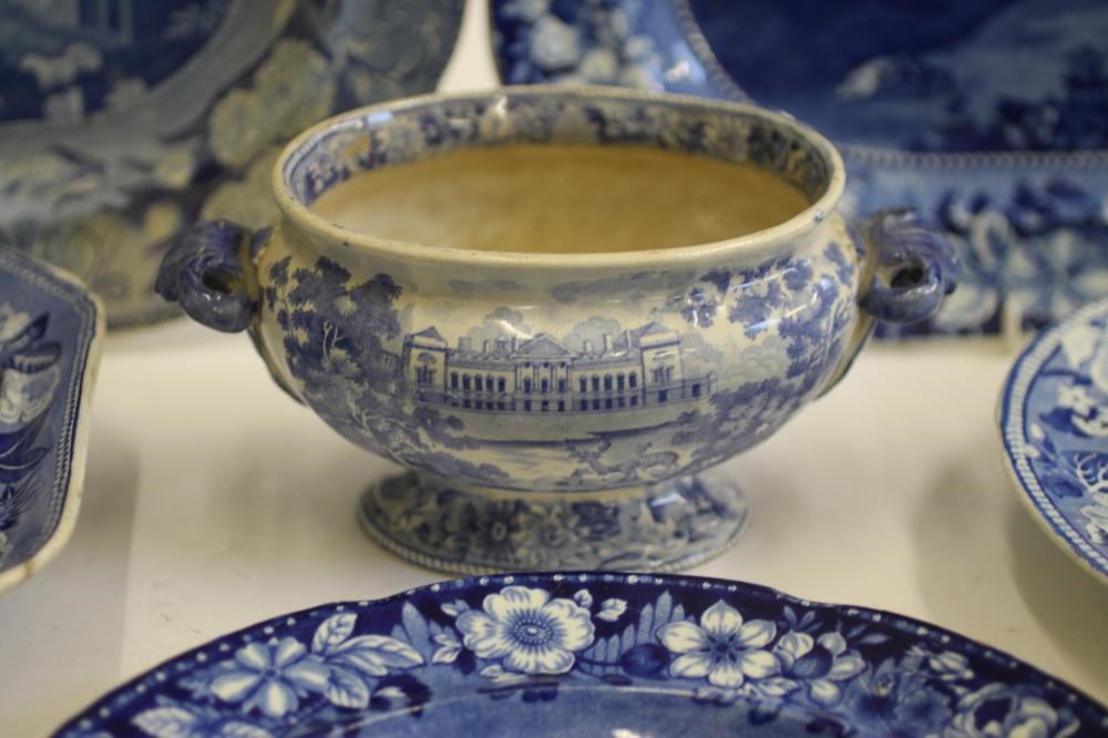 SOUTHERN ENGLAND BLUE AND WHITE PRINTED EARTHENWARE- An Andrew Stevenson "Tunbridge Castle Surry" Image