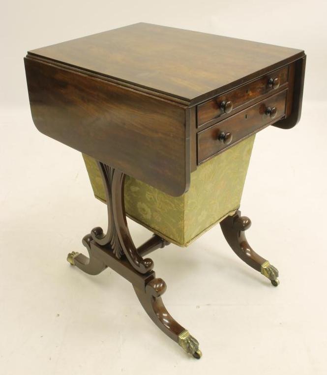 A GEORGE IV MAHOGANY WORK TABLE Image