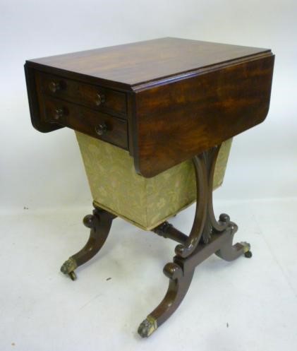 A GEORGE IV MAHOGANY WORK TABLE Image