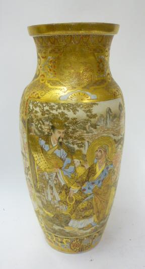 A SATSUMA EARTHENWARE VASE Image