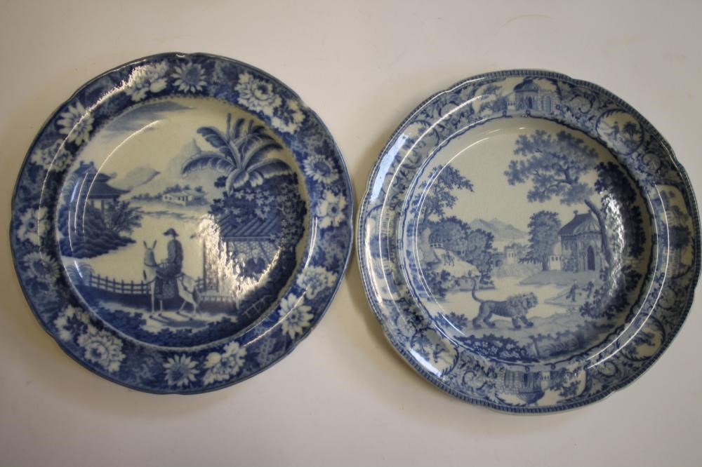 CHINOISERIE BLUE AND WHITE PRINTED EARTHENWARE- A "Tardis" plate Image
