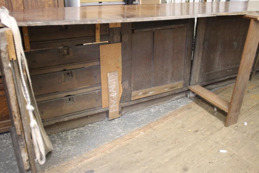 A LARGE AND IMPRESSIVE OAK ENCLOSED DRESSER Image